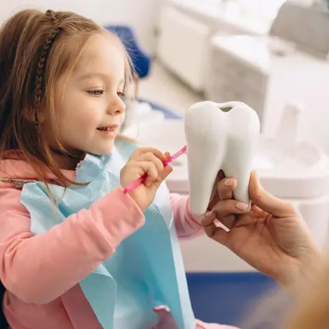 Pediatric Dentistry in Lucknow at Apex Dentals